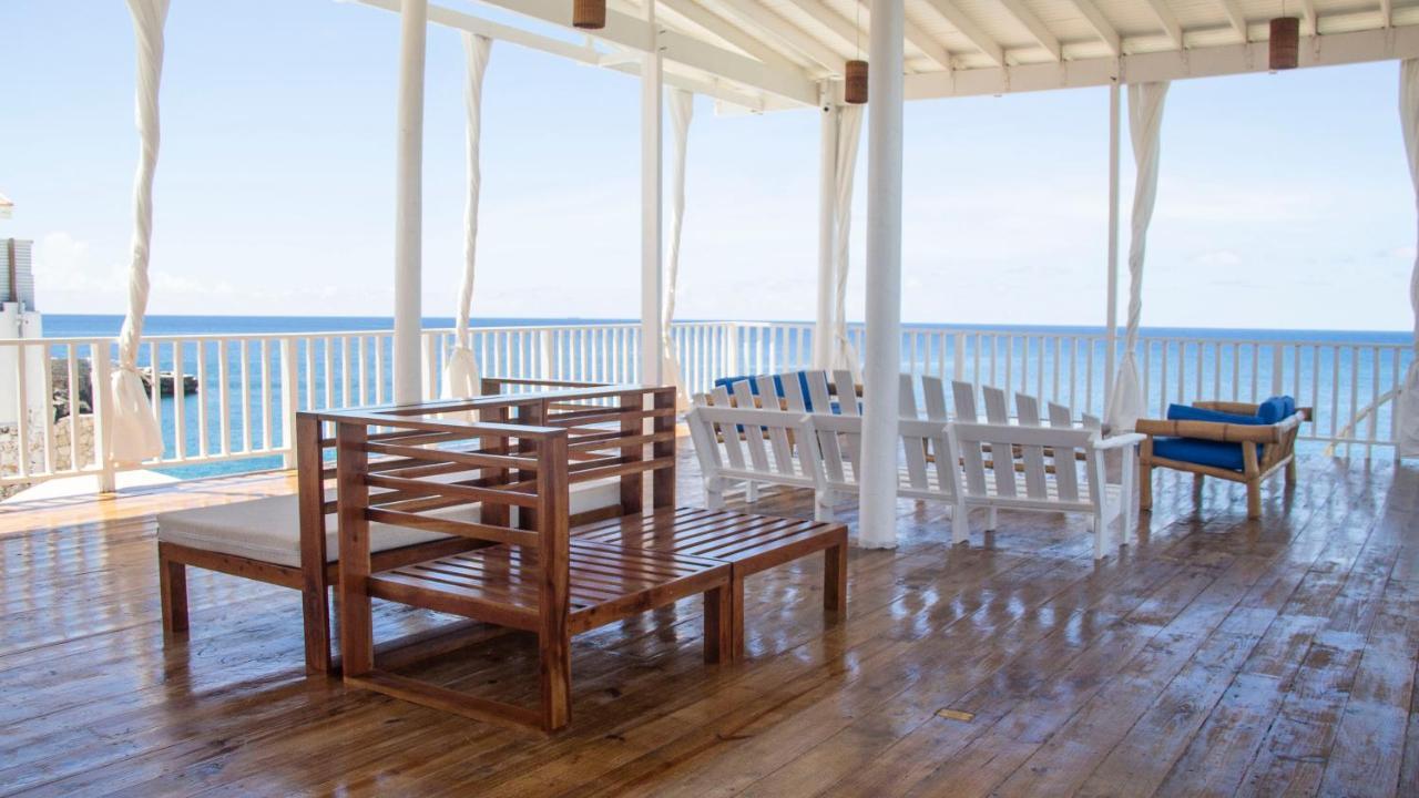 Begona Cliff Hotel เนกริล ภายนอก รูปภาพ