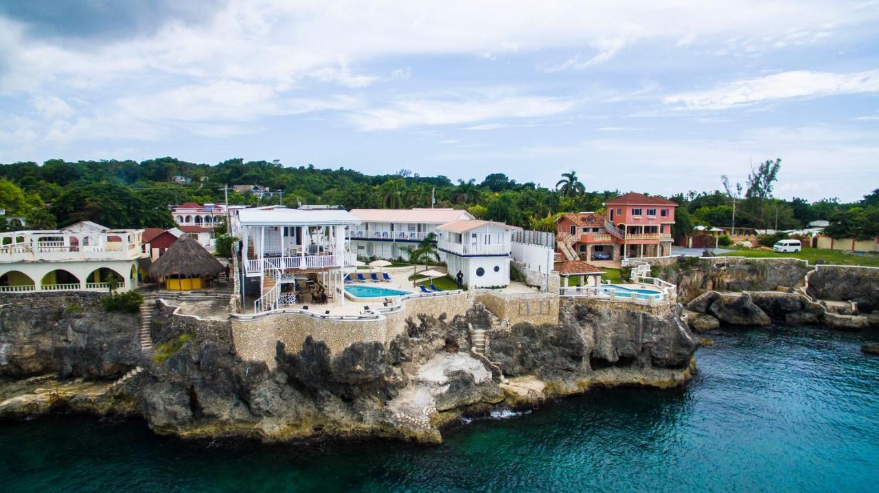 Begona Cliff Hotel เนกริล ภายนอก รูปภาพ