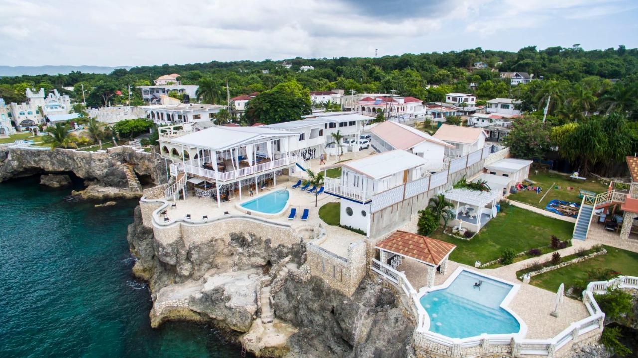 Begona Cliff Hotel เนกริล ภายนอก รูปภาพ